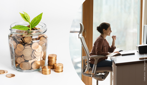 Subvention risques ergonomiques – replay webinaire – CARSAT – Présanse – AISMT13 Pot en verre remplie de pièces de monnaie et femme assise à son bureau pour illustrer les subventions permettant de prévenir les risques ergonomiques au travail